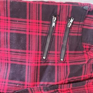 LIKE NEW PLAID SKINNYS SIZE 3
